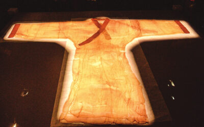 The Ancient Luxury of Silk: The Extraordinary Garments of the Mawangdui Tombs